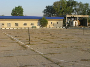 ��������� ���������������� ����. ����������� � ��������� ������� �������������. � 100 ������ �� ���� - ���� ������, ���������� �����.. ������� �������������� ��������������: ������35 ��, ������35��, ������������70 ��. ������� ���������� ������� 0,51��. ��� � �������� ������, �����, ����� 300�.��., ������650 �.��. �������, ��������� ���������� �������, ������������� 3 ����. ���������� ���� � �������� �������������������� ��������. �����, �������������������. �����8 ���.���. ���� �������.